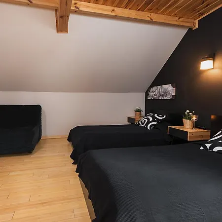 Bed & Breakfast Bezycer 3*