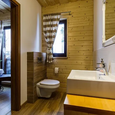 Bezycer Bed & Breakfast Gowidlino