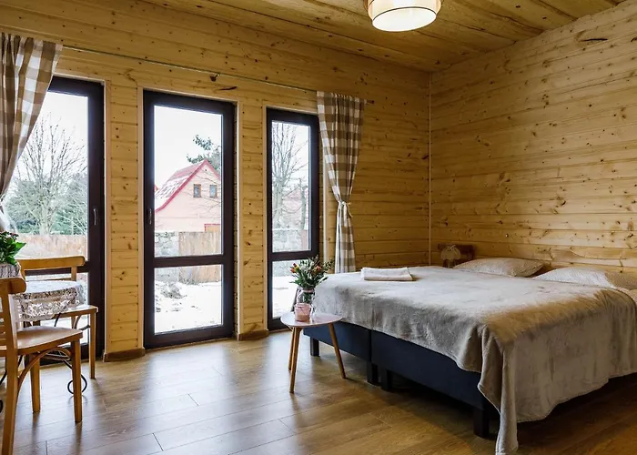 Bezycer 住宿加早餐酒店 Gowidlino